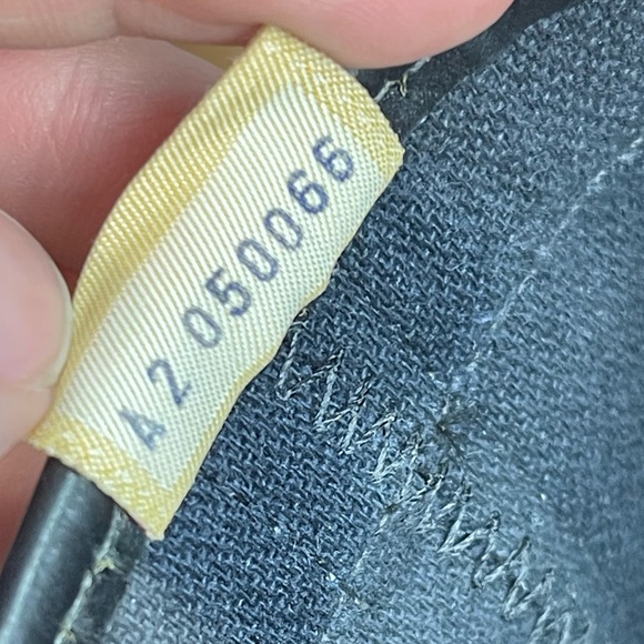 Dooney & Bourke Classic Vintage Retro Cabriolet Bucket Bag canvas and leather - Picture 8 of 12